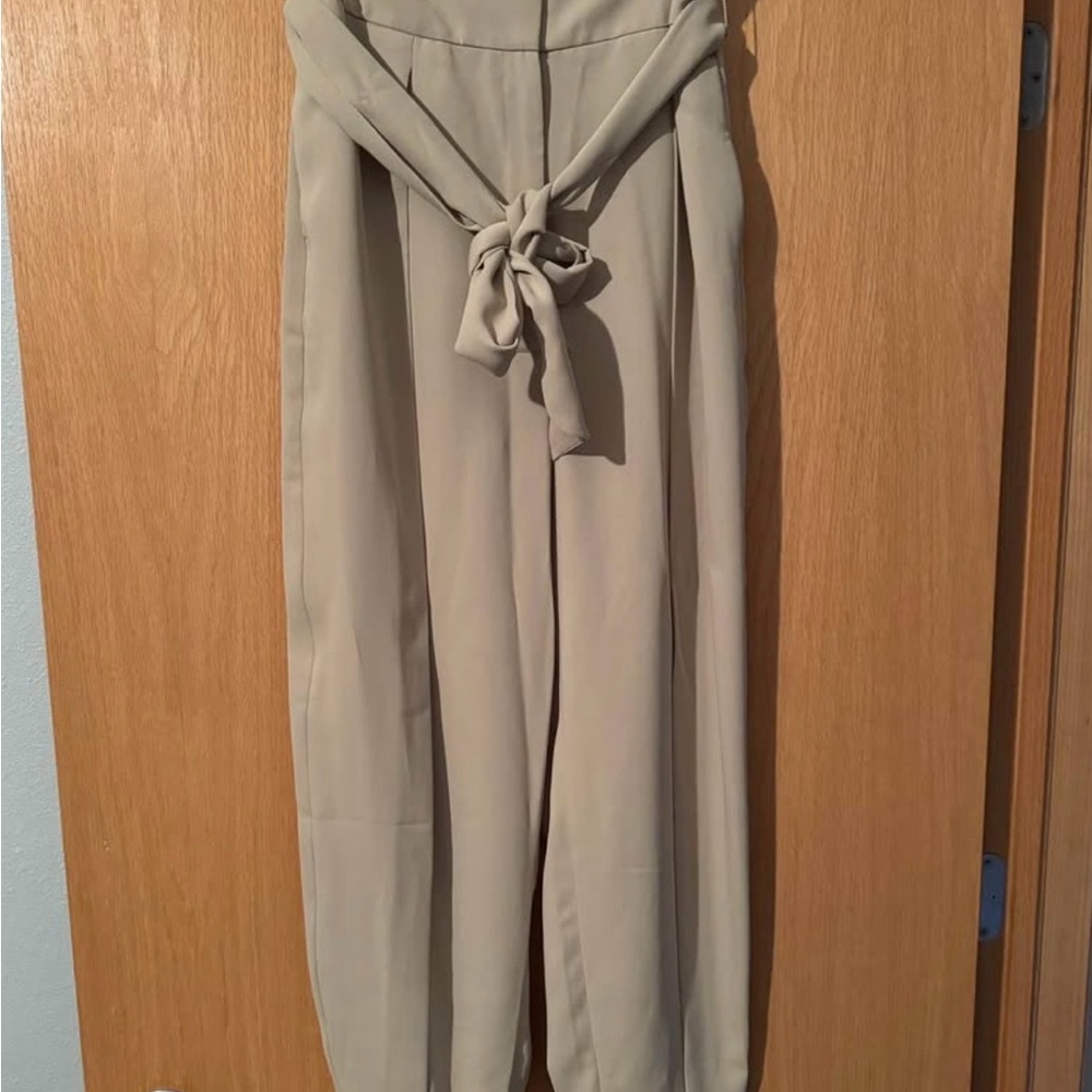 New Express Cream High-Waist Tie-Front Pants